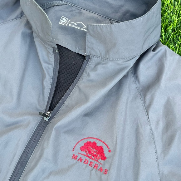 Sun Mountain Windwear Golf Jacket Full Zip “Maderas” Red/Gray - Men’s Sz Medium - Picture 2 of 6